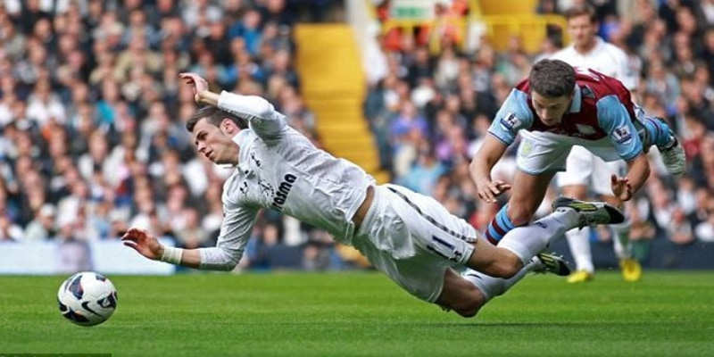 Gareth Bale - Cầu thủ ăn vạ nhất thế giới